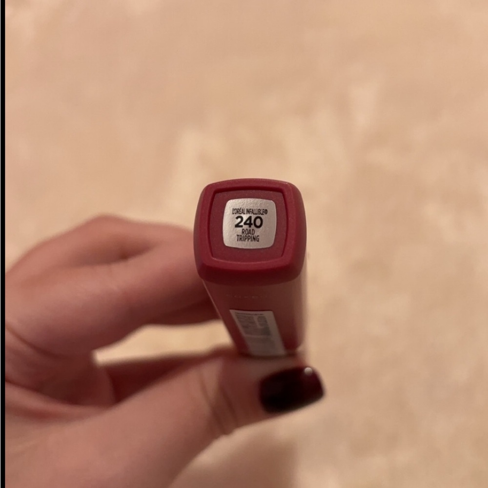 New, L’Oréal Infallible Liquid Lipstick - Picture 3 of 9
